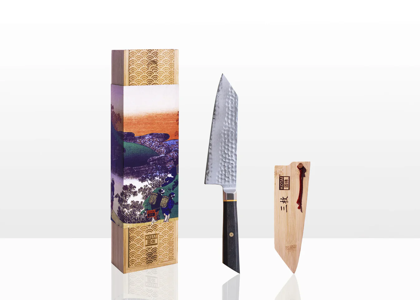 couteau Santoku de la marque Kotaï Bunka San Mai 17cm